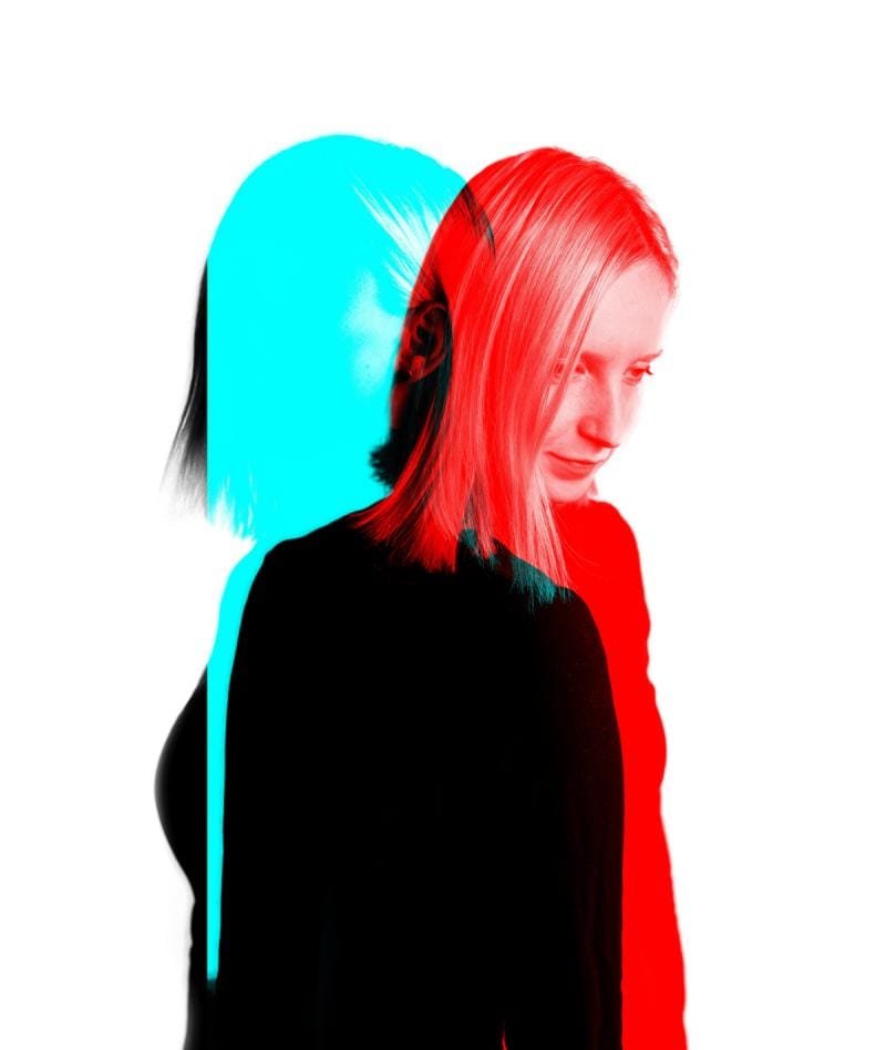 Read more about the article Negative Body Image, Eating Disorders and Complex Trauma